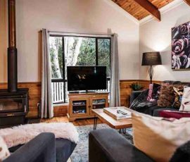 Riberry House - Lounge