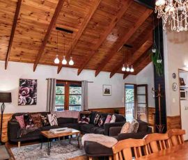 Riberry House - Lounge