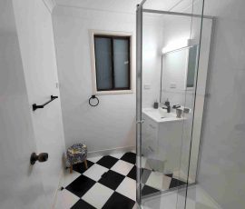 Riberry House - Bathroom